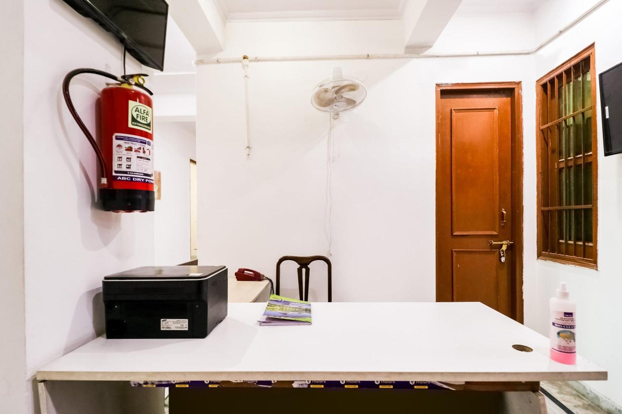 Hotel O Maurya Residency Gurgaon Zewnętrze zdjęcie