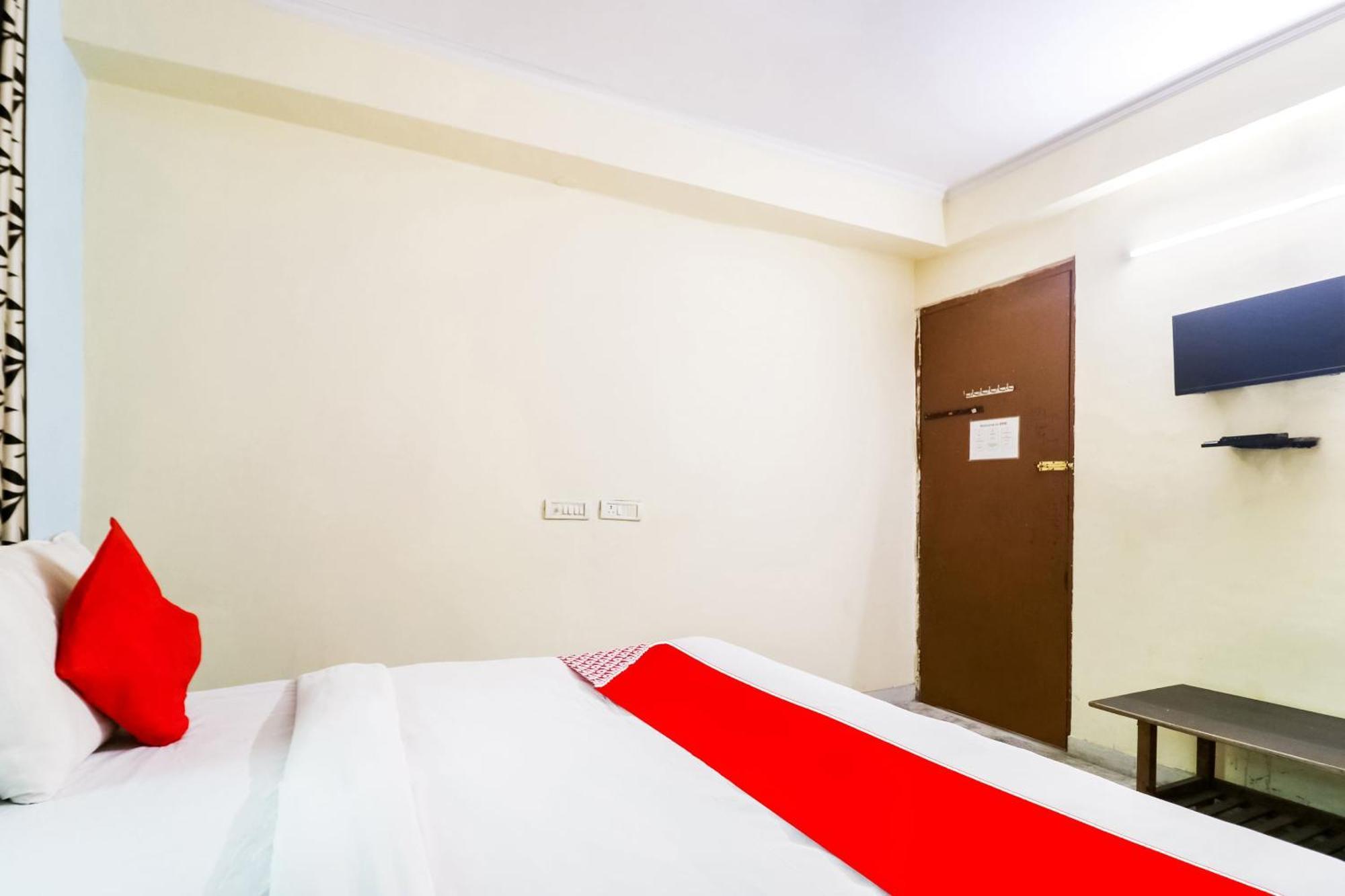 Hotel O Maurya Residency Gurgaon Zewnętrze zdjęcie